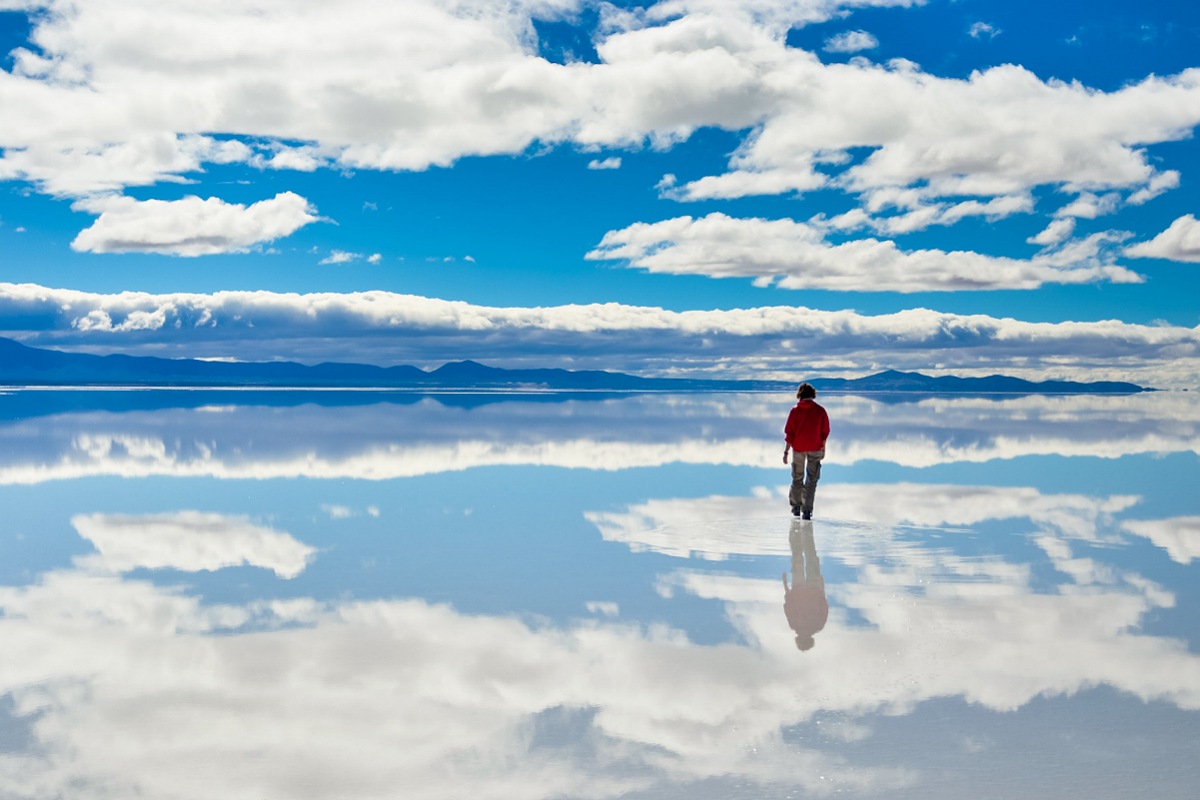 خدعة بصرية طبيعية : المسطحات الملحية "Salt flats"