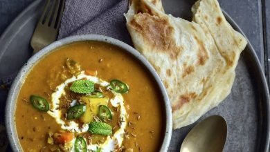 3 طرق لعمل أنواع طيبة من الحساء الهندي