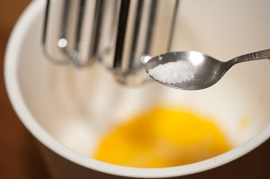 500px-Make-Mayonnaise-Step-5