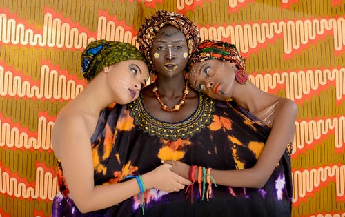 أزياء النساء حول العالم ملابس : ملابس النساء فى إفريقيا