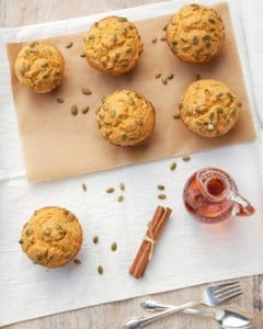 pumpkin-muffins-vert