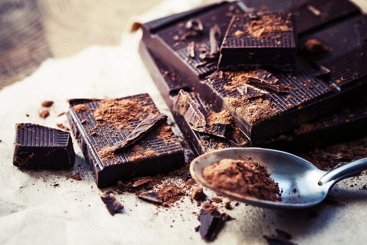 الشوكولاتة الداكنة من أهم اكلات ومشروبات مفيدة للجنس