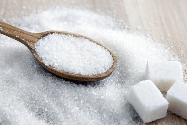 السكر : هل ينبغي تقليل تناول السكر في النظام الغذائي ؟