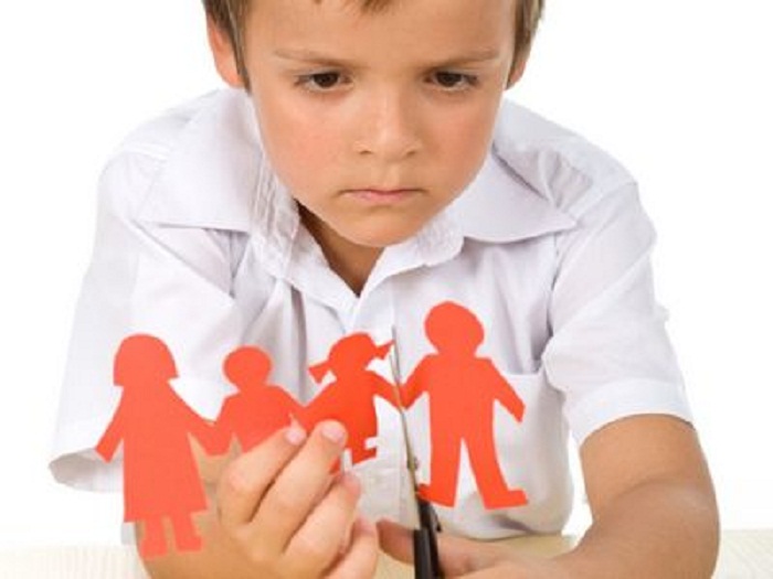 تأثير الطلاق على الأطفال و مشاعرهم