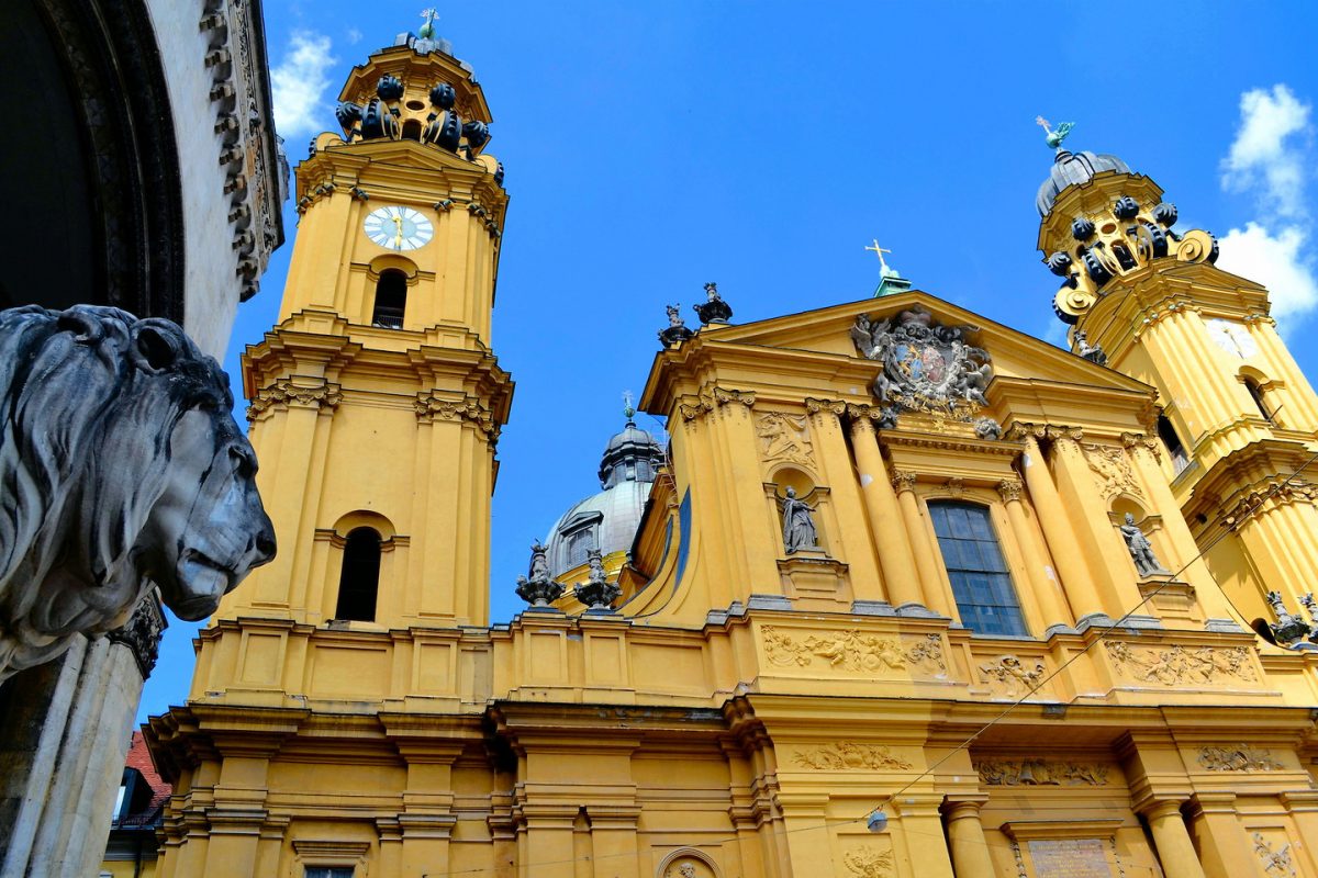 أفضل الأماكن السياحية في ميونخ : الكنيسة الثيتينية للقديس كاجيتان