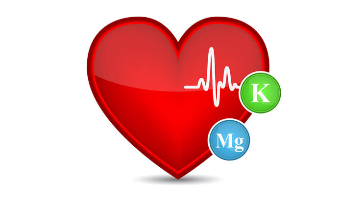يعمل البوتاسيوم علي تحسين صحة القلب و الأوعية الدموية